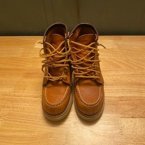Red Wing Women’s Moc boots